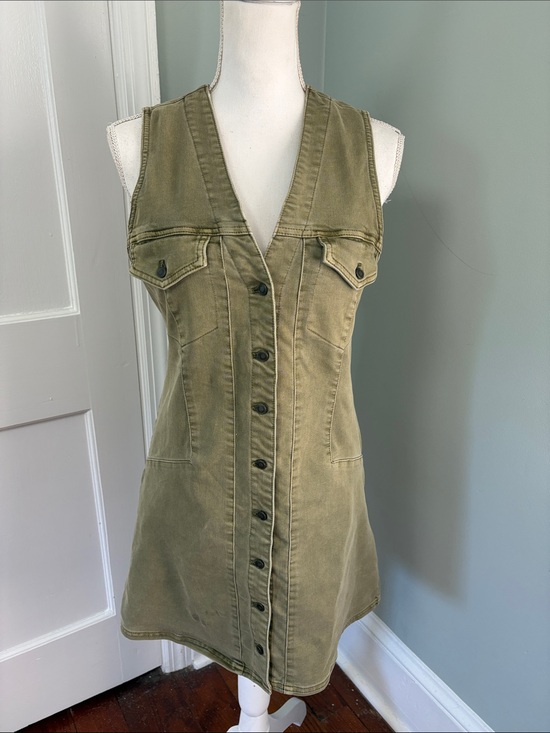 Free People Dresses & Skirts - Free People Sleeveless Olive Tan Button-Front Denim Utility Safari Dress Size 6